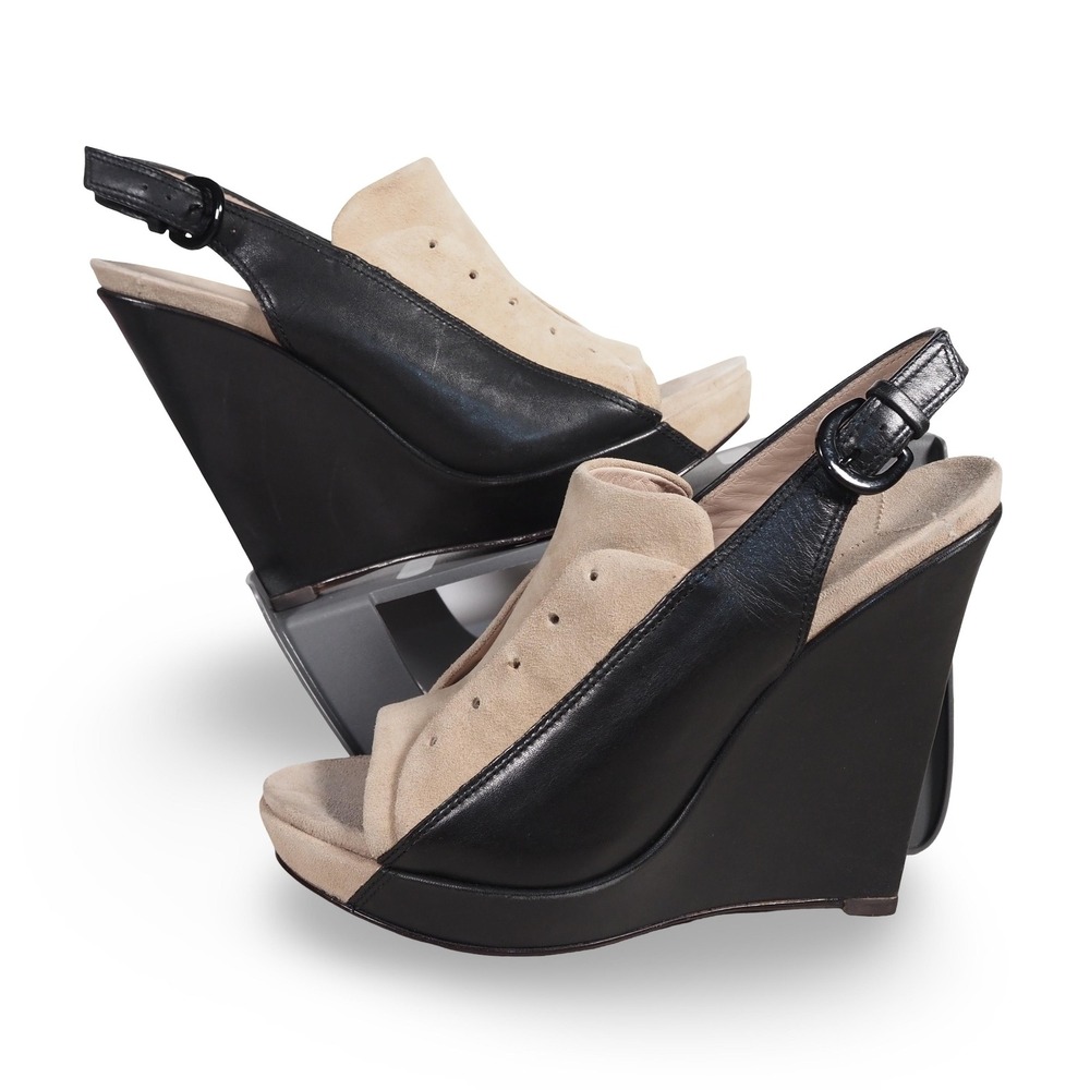 10 Crosby Derek Lam Peep Toe Wedge Slingback Heels Womens 7.5M Beige Black
